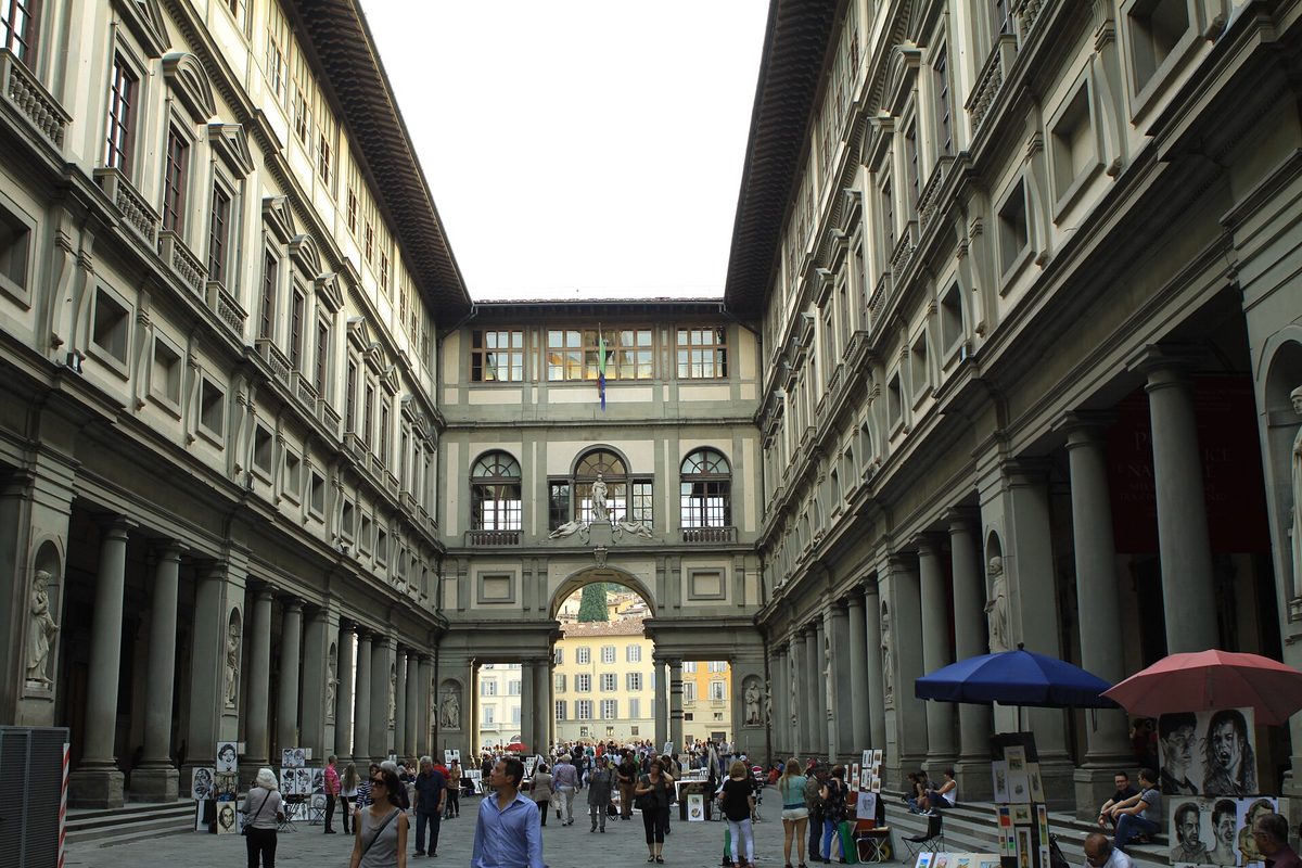 Berço do Renascimento: Florença e as Galerias Accademia e Uffizi