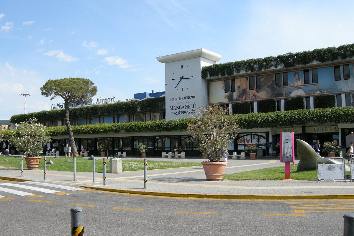 Translados: Aeroporto de Pisa